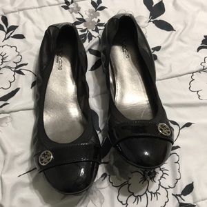 Coach flats